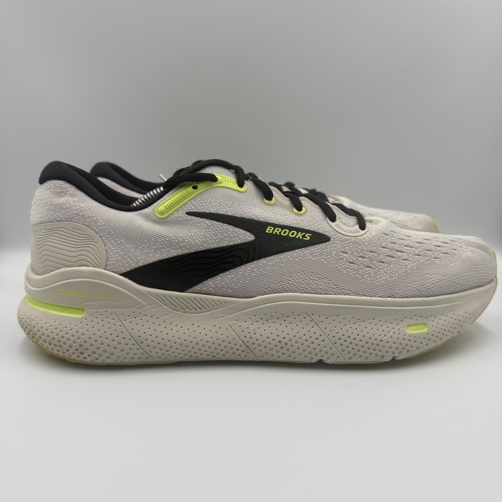 Brooks Ghost Max Men Size 12.5 Running Shoes Athletic Grey 1104061D071